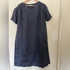 Classic Navy Linen Short-Sleeve Maxi Dress